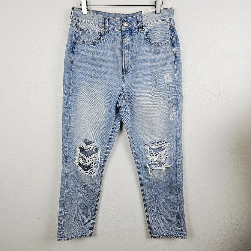 NWT American Eagle High Rise Mom Jean 6 Short